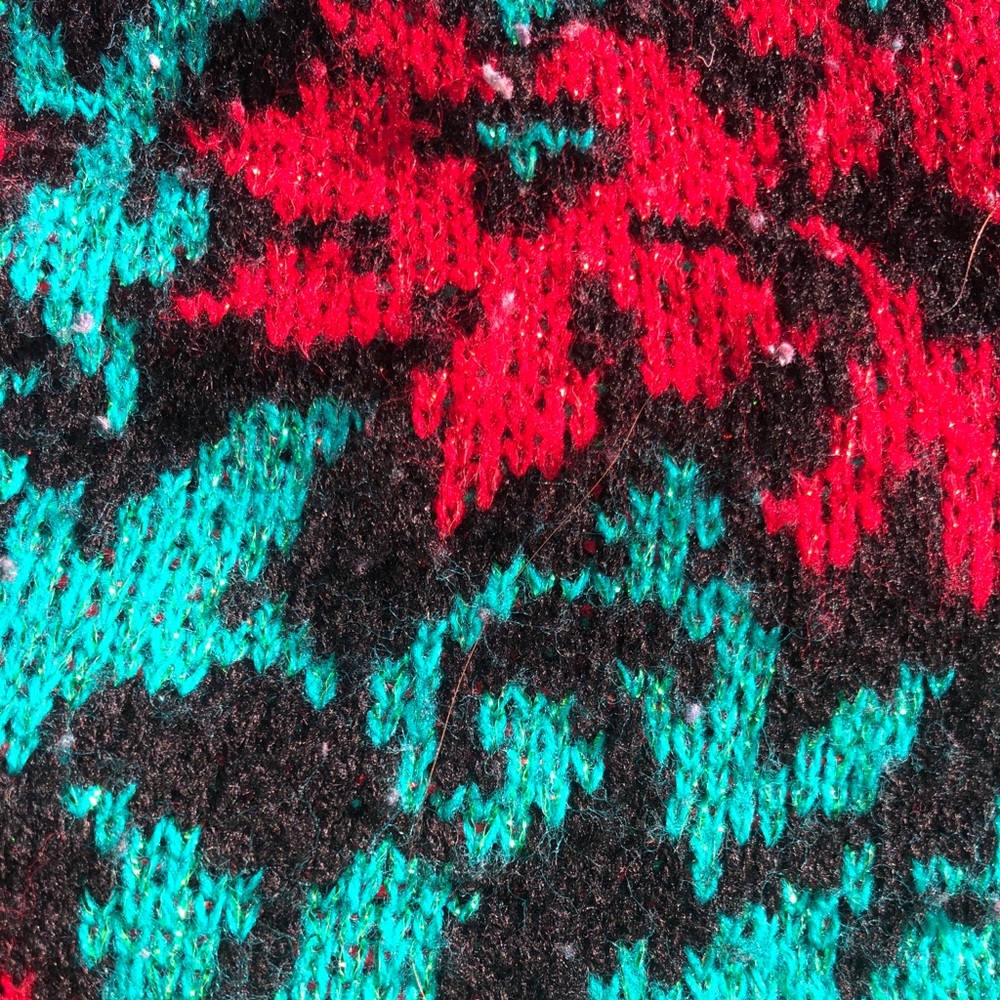 Vintage Green & Red Glittery Christmas Sweater - Picture 4 of 5